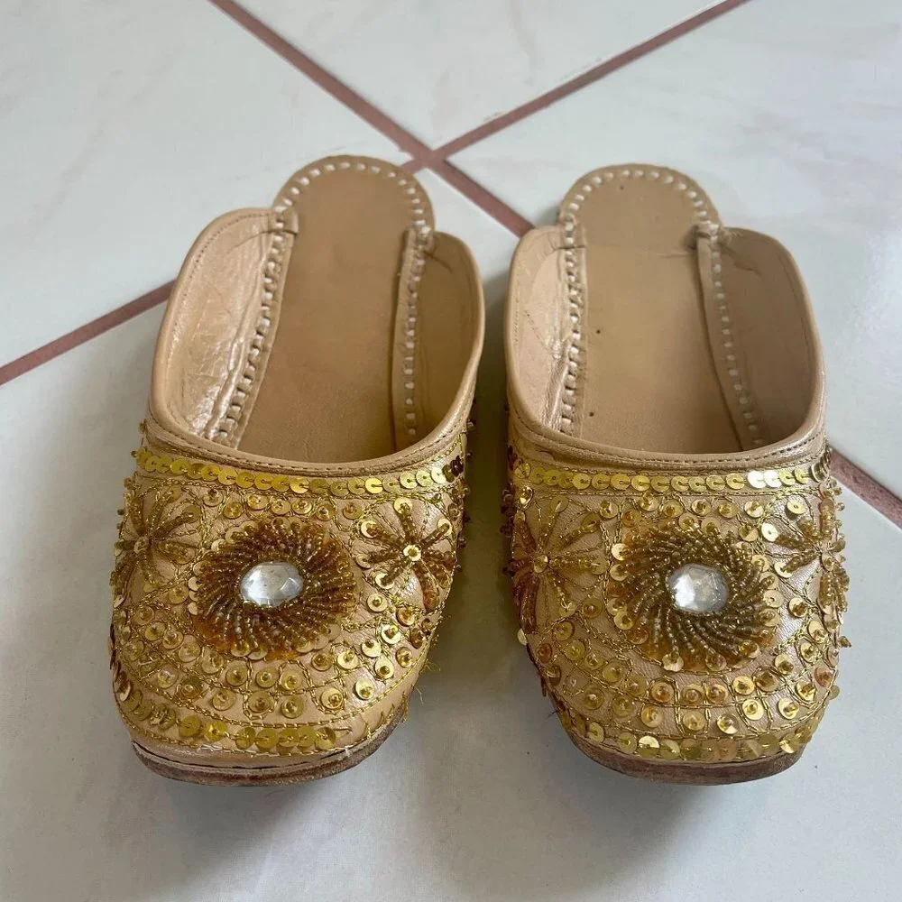 Sequined Embroidered Leather Flat Shoes Boho Flats Hand Made in India US Size 37 - Picture 2 of 10